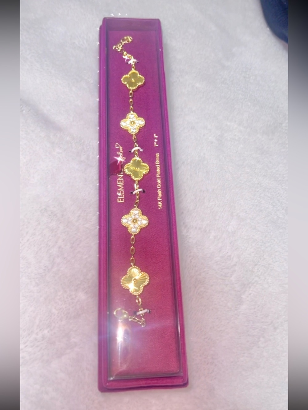 Gold bling clover bracelet